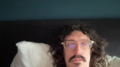 Snapshot of jiggz1986 chatting on 04.28.26 Jigz1986 online show from 04.28.26
