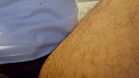 Snapshot of jillyjang202 chatting on 10.31.25 HoopersRelease online show from 10.31.25