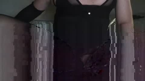 SluttyCple online show from 04.17.26