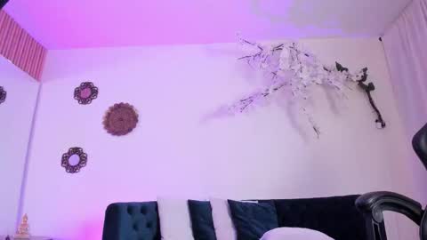 Snapshot of jimena_adams_ chatting on 02.09.26 Jimena Adams online show from 02.09.26