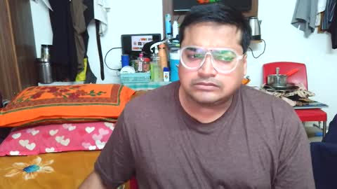 Snapshot of jimmy2119 chatting on 09.17.25 ASK online show from 09.17.25