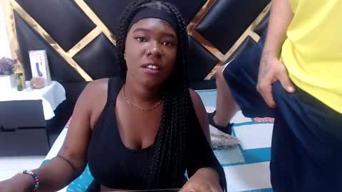 jymmy y pamela online show from 10.28.25