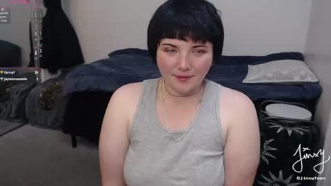Snapshot of jinxyfawn chatting on 06.20.26 jinxyfawn online show from 06.20.26