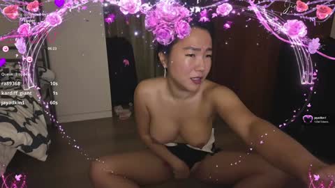 Jiwon online show from 01.19.25