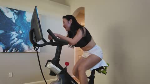 Jiwon online show from 01.17.26