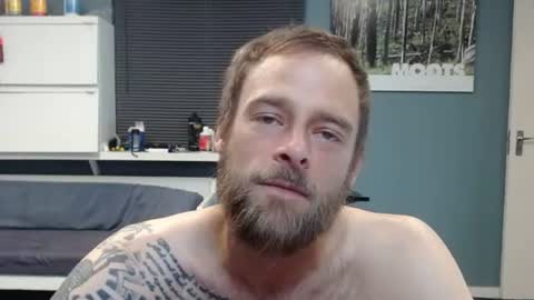 JamesJan van Rebel online show from 01.16.26