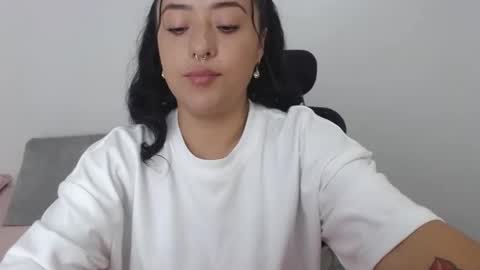 Snapshot of jjulietha95 chatting on 12.29.24 Julieta online show from 12.29.24