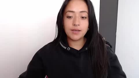 Snapshot of jjulietha95 chatting on 01.20.25 Julieta online show from 01.20.25