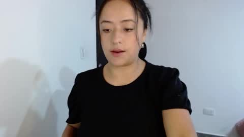 Snapshot of jjulietha95 chatting on 01.22.25 Julieta online show from 01.22.25