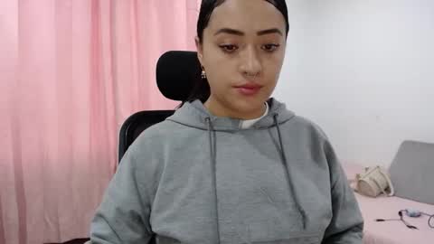 Snapshot of jjulietha95 chatting on 02.16.25 Julieta online show from 02.16.25