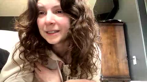 Snapshot of jlynn1997 chatting on 03.15.26 jlynn1997 online show from 03.15.26