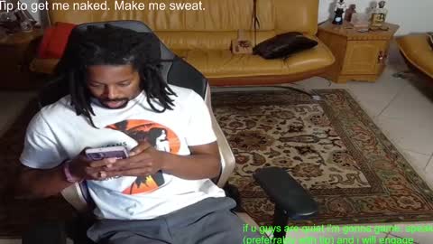Snapshot of jmagnumm chatting on 09.24.25 Jay online show from 09.24.25