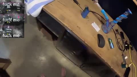 jmizzle974 online show from 04.27.26