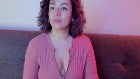 Johana              online show from 02.07.25