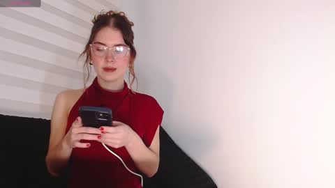 Snapshot of joan_didion chatting on 01.01.25 Joan Didion online show from 01.01.25