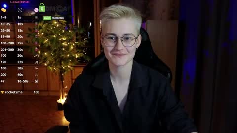 Snapshot of joan_night chatting on 05.04.26 J online show from 05.04.26