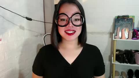 Joana online show from 02.06.25