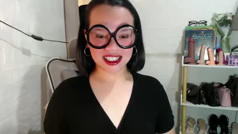 Joana online show from 02.15.25