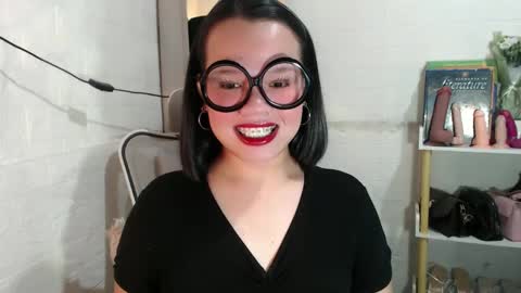 Joana online show from 02.21.25