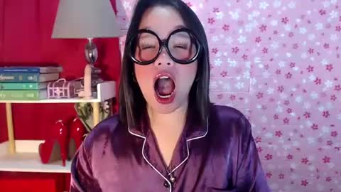 Joana online show from 10.23.25