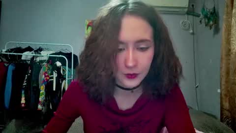 Joannatompson online show from 10.01.25