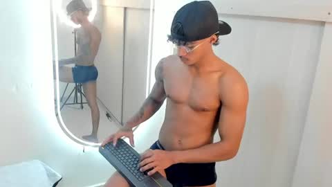 Snapshot of joao_da_silva19 chatting on 06.24.26 Joao Da Silva online show from 06.24.26