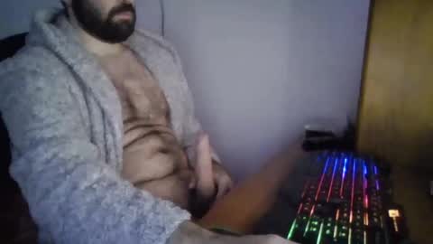 Snapshot of joaodias_18 chatting on 02.27.25 joaodias_18 online show from 02.27.25