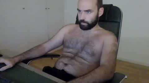 Snapshot of joaodias_18 chatting on 09.24.25 joaodias_18 online show from 09.24.25