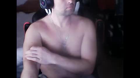 Snapshot of joaquin190 chatting on 04.26.26 joaquin190 online show from 04.26.26