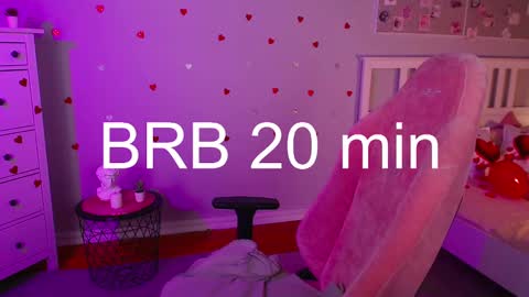 Snapshot of jocelyn_lane chatting on 02.17.25 Amina online show from 02.17.25