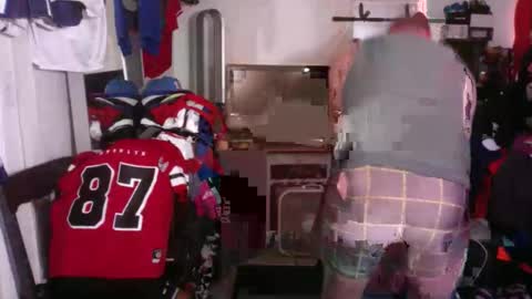 Snapshot of jockdad87 chatting on 01.18.26 JockDad87 online show from 01.18.26