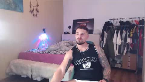 Snapshot of jodogs chatting on 02.01.26 Tiberius online show from 02.01.26