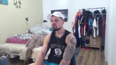 Snapshot of jodogs chatting on 02.25.26 Tiberius online show from 02.25.26