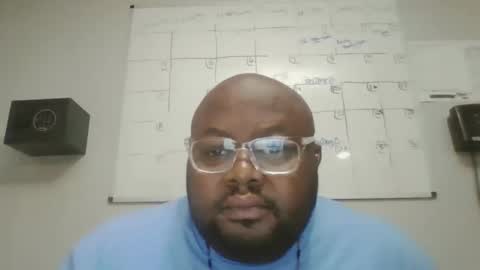 Snapshot of joe2530360 chatting on 05.13.26 joe2530360 online show from 05.13.26