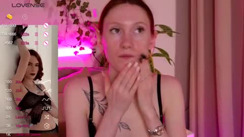 Snapshot of joe___joe chatting on 12.02.24 Joe online show from 12.02.24