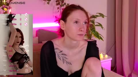 Snapshot of joe___joe chatting on 12.03.24 Joe online show from 12.03.24