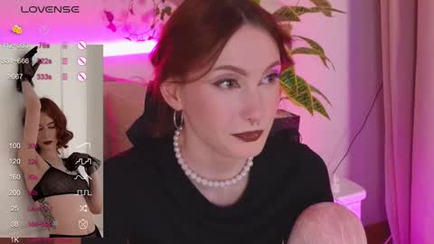 Snapshot of joe___joe chatting on 12.06.24 Joe online show from 12.06.24