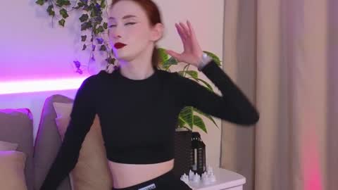 Snapshot of joe___joe chatting on 01.05.25 Joe online show from 01.05.25