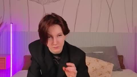 Snapshot of joe___joe chatting on 10.06.25 Joe online show from 10.06.25