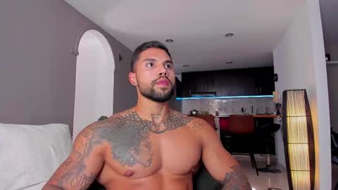 joe_esthetic online show from 09.08.25