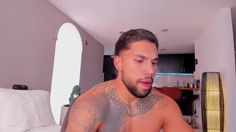 joe_esthetic online show from 10.06.25