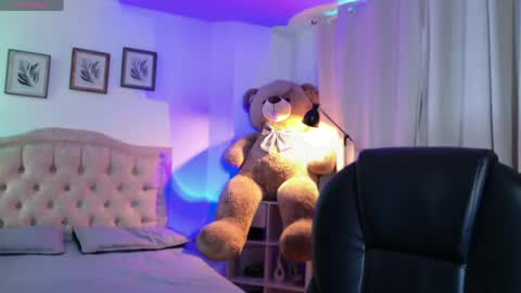 Snapshot of joe_jhonson chatting on 05.24.26 joe jhonson online show from 05.24.26