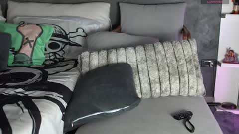 joe_steel1 online show from 04.18.26