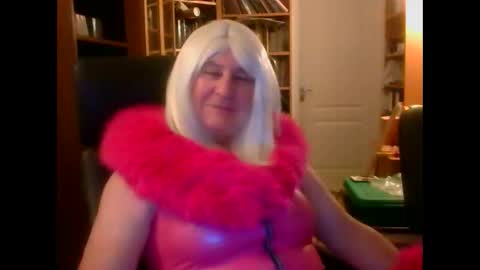 Snapshot of joelatex chatting on 12.10.24 Joelatex online show from 12.10.24