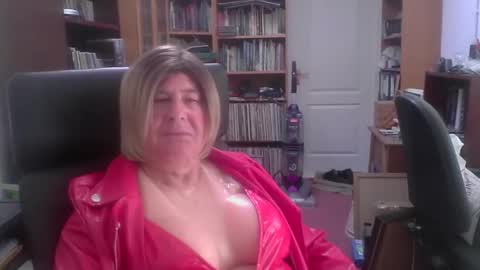 Snapshot of joelatex chatting on 05.26.26 Joelatex online show from 05.26.26