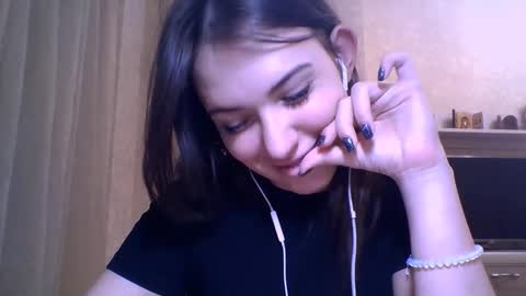 Jennifer online show from 11.11.25