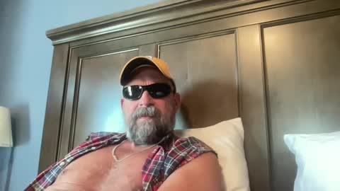 joestros online show from 09.25.25