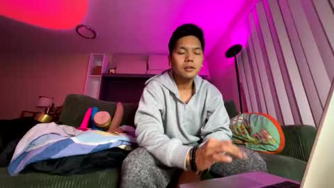Joey De la Cruz online show from 05.19.26