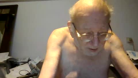 Snapshot of johan1948 chatting on 12.02.24 Johan online show from 12.02.24