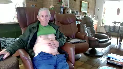 Snapshot of johan7_heet chatting on 10.03.25 johan7 heet online show from 10.03.25